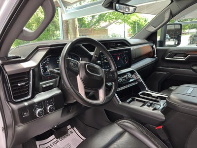 2024 GMC Sierra 2500HD 4WD Crew Cab Standard Bed Denali
