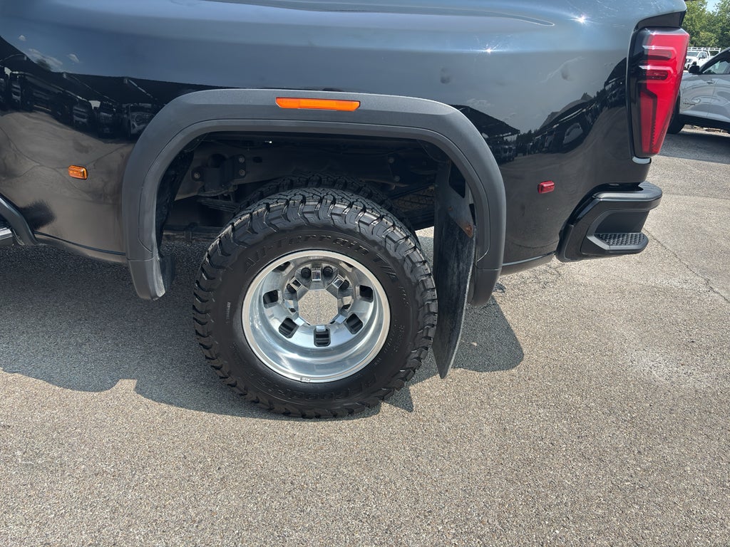 2024 GMC Sierra 3500HD 4WD Crew Cab Long Bed Denali