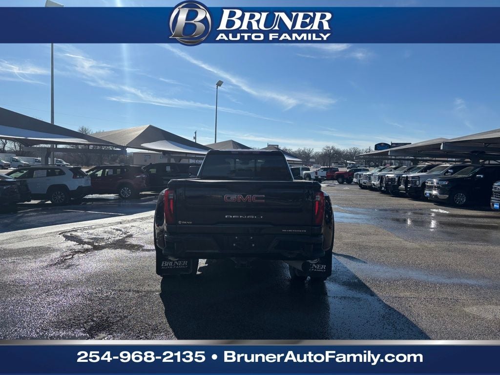 2024 GMC Sierra 3500HD 4WD Crew Cab Long Bed Denali