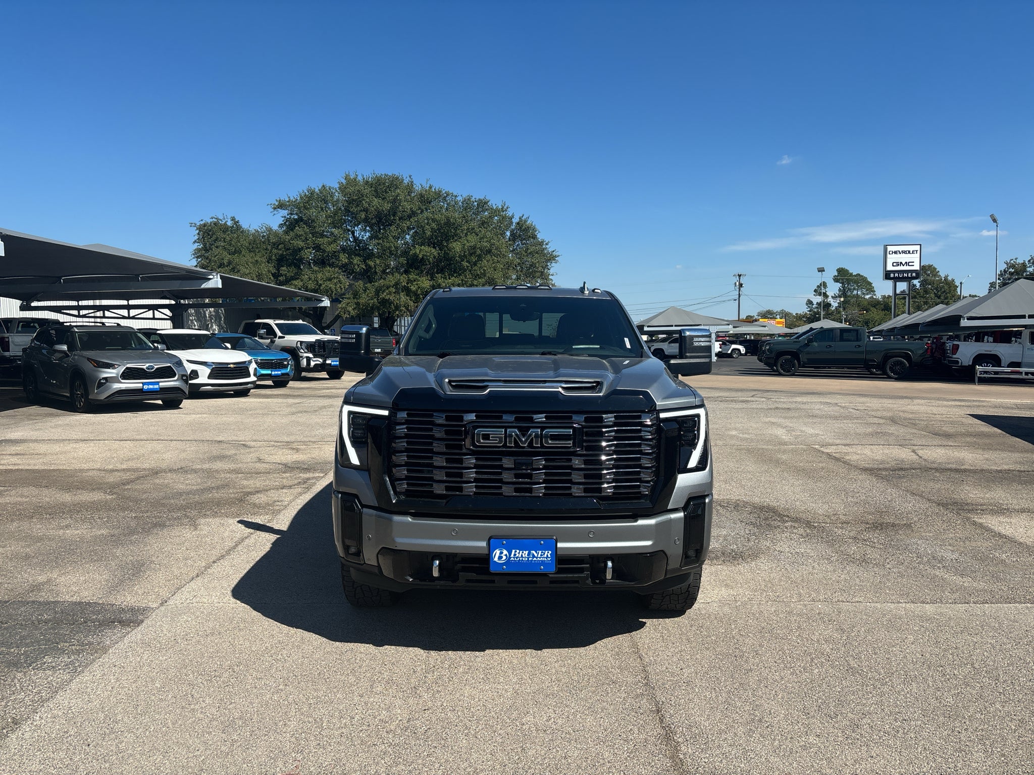 2025 GMC Sierra 2500HD 4WD Crew Cab Standard Bed Denali Ultimate