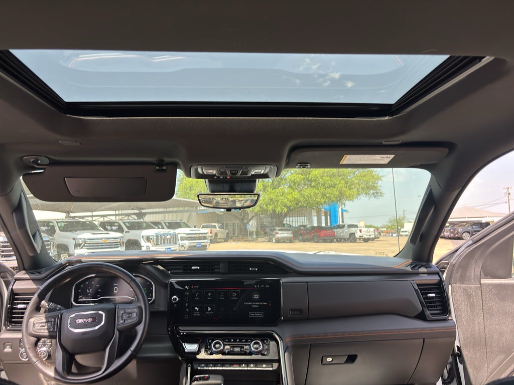 2023 GMC Sierra 1500 4WD Crew Cab Short Box AT4