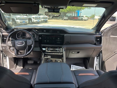 2023 GMC Sierra 1500 4WD Crew Cab Short Box AT4