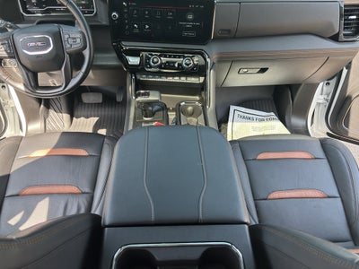 2023 GMC Sierra 1500 4WD Crew Cab Short Box AT4