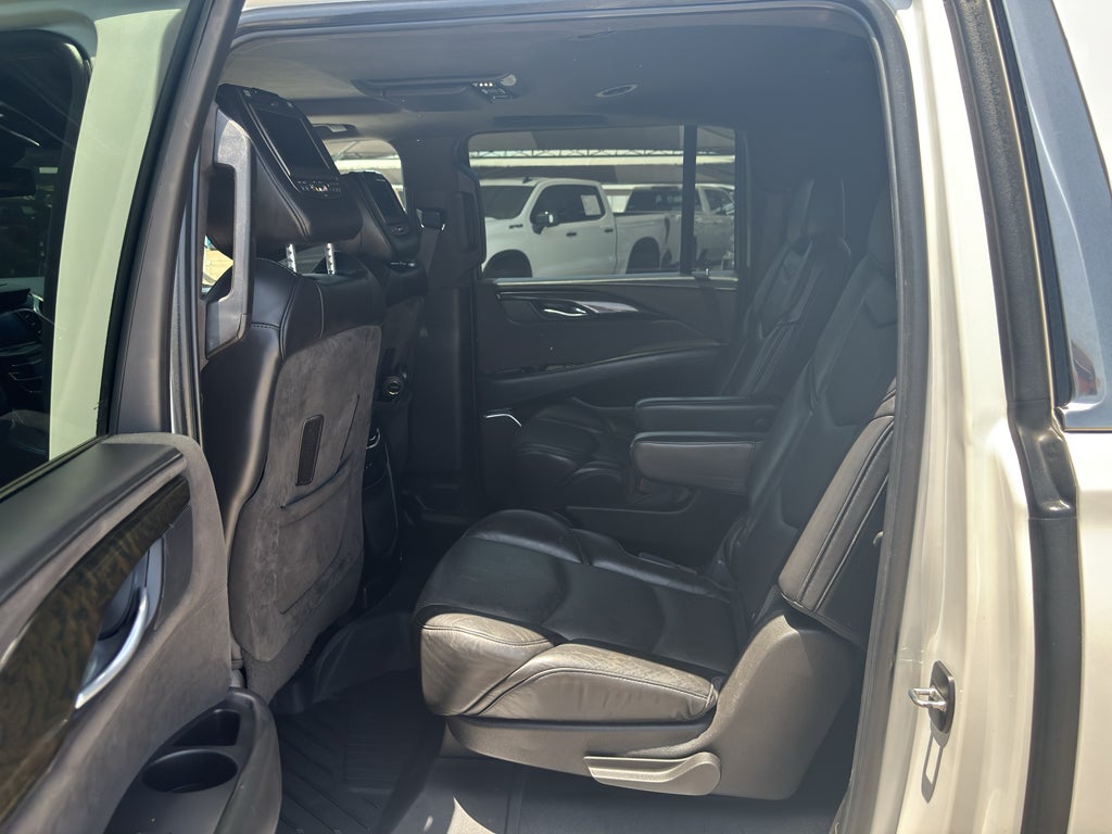 2018 Cadillac Escalade ESV Platinum
