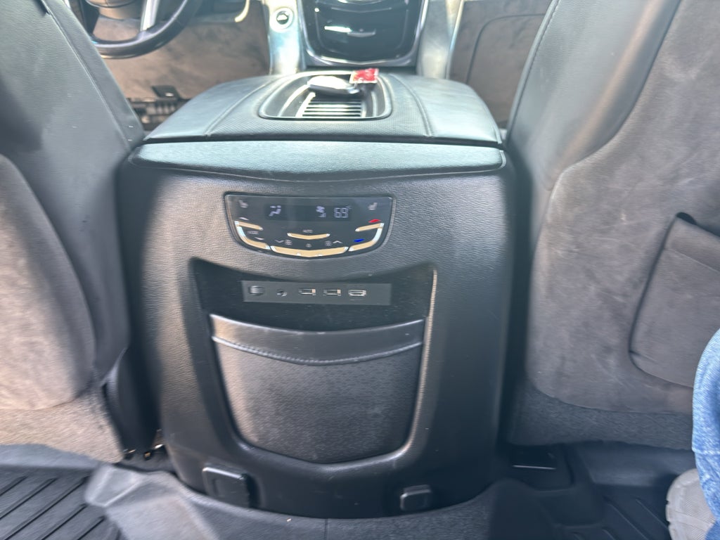 2018 Cadillac Escalade ESV Platinum