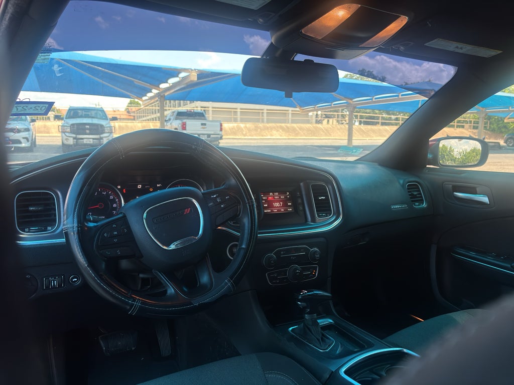 2015 Dodge Charger SE