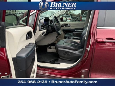 2021 Chrysler Pacifica Touring L