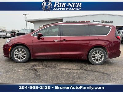 2021 Chrysler Pacifica Touring L