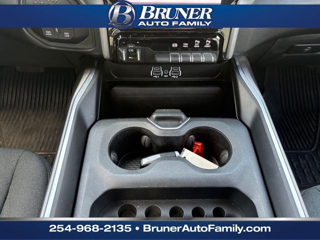 2025 RAM 2500 Lone Star Crew Cab 4x4 6'4' Box