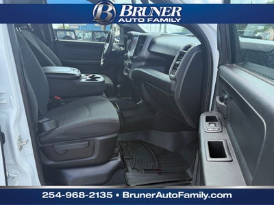 2024 RAM 3500 Tradesman Crew Cab 4x4 8' Box