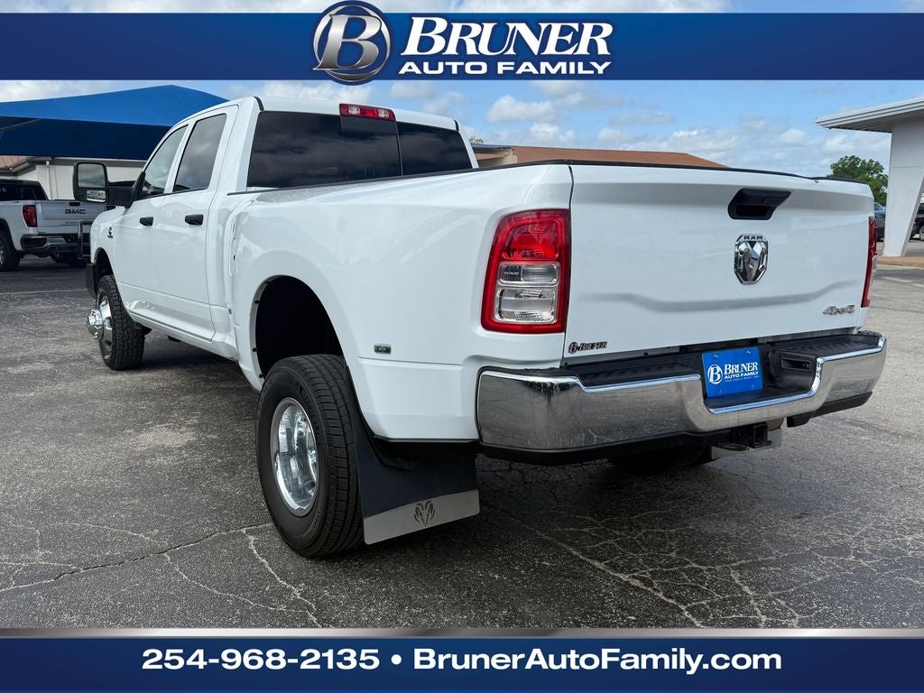2024 RAM 3500 Tradesman Crew Cab 4x4 8' Box