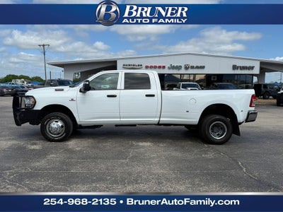 2024 RAM 3500 Tradesman Crew Cab 4x4 8' Box