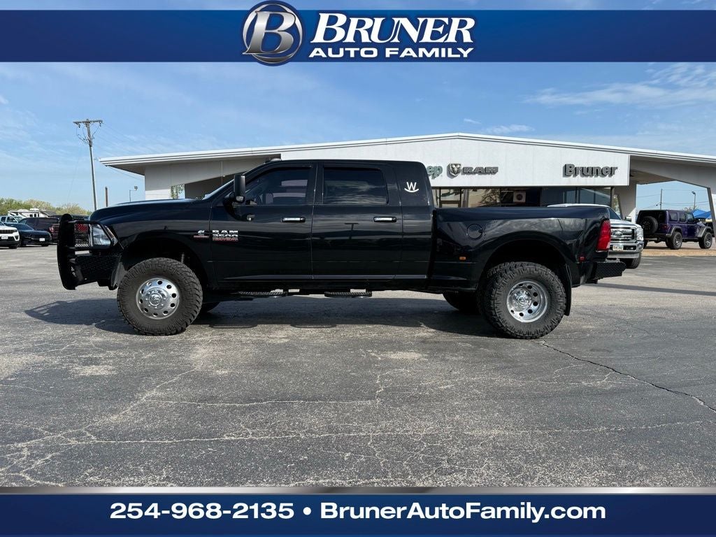 2017 RAM 3500 Lone Star Mega Cab 4x4 6'4' Box