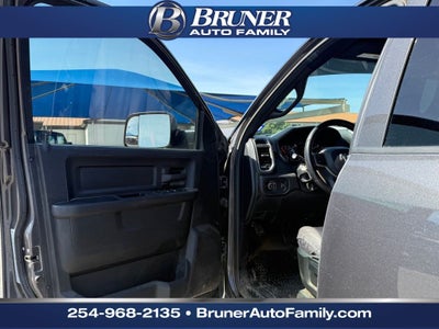 2022 RAM 2500 Tradesman Crew Cab 4x4 6'4' Box