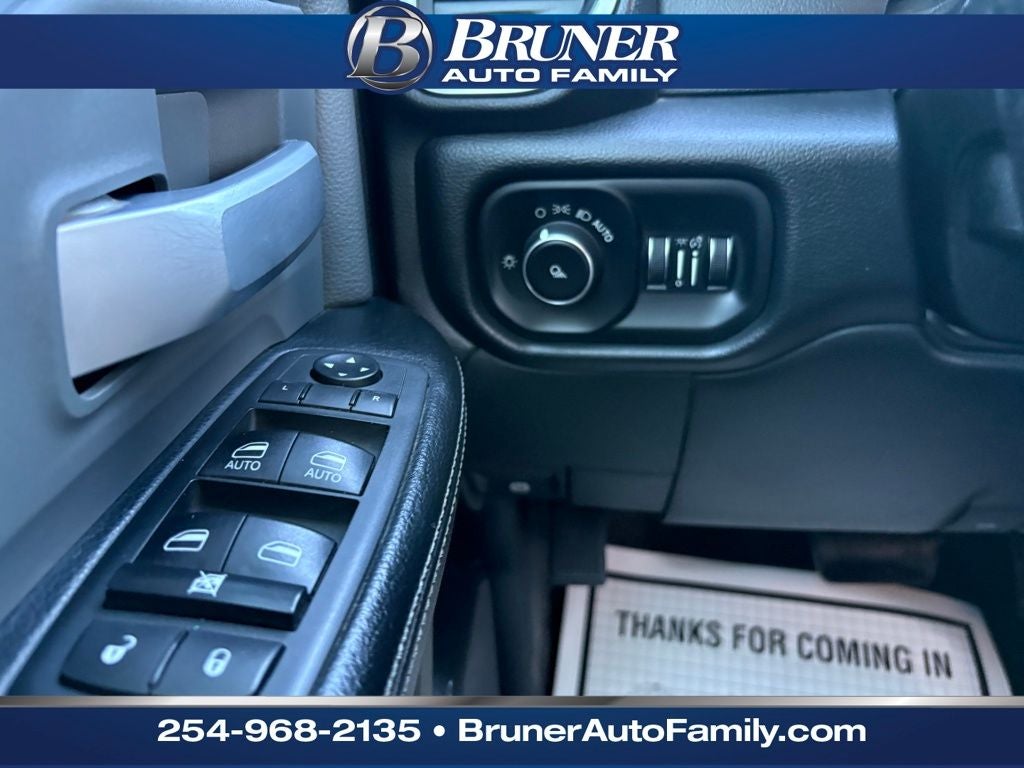 2020 RAM 2500 Big Horn Crew Cab 4X4 6'4' Box