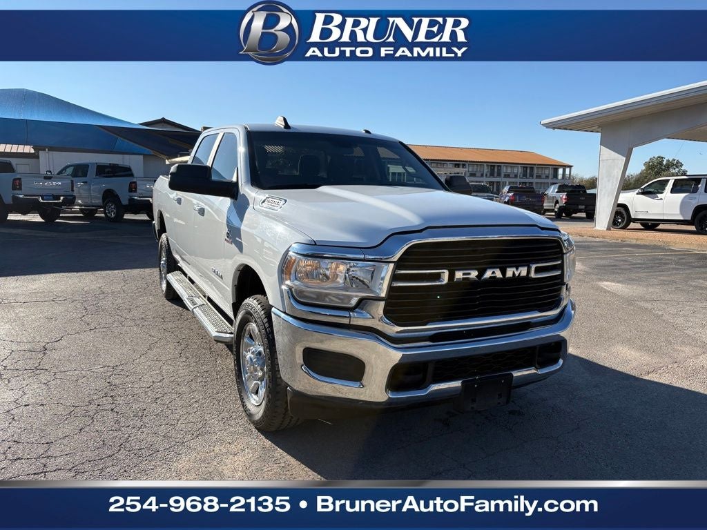 2020 RAM 2500 Big Horn Crew Cab 4X4 6'4' Box