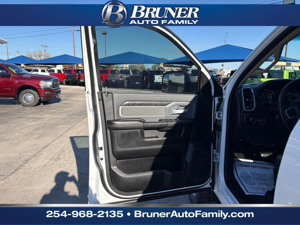 2020 RAM 2500 Big Horn Crew Cab 4X4 6'4' Box