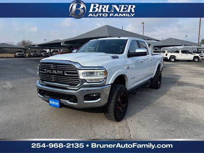 2019 RAM 2500 Laramie Crew Cab 4x4 6'4' Box