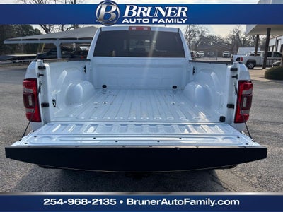 2019 RAM 2500 Laramie Crew Cab 4x4 6'4' Box