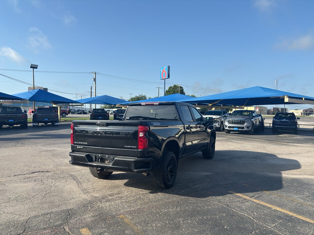 2022 Chevrolet Silverado 1500 4WD Crew Cab Short Bed Custom Trail Boss