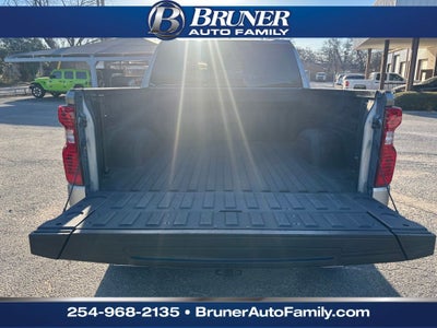 2023 Chevrolet Silverado 1500 4WD Crew Cab Standard Bed LT