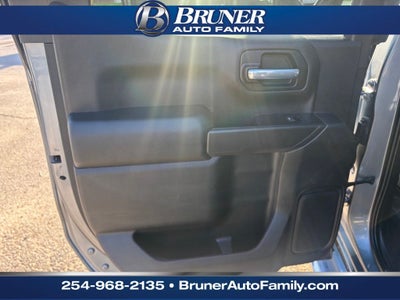 2020 Chevrolet Silverado 1500 4WD Crew Cab Short Bed Custom