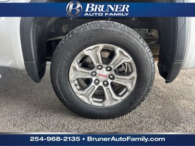 2021 GMC Sierra 1500 4WD Crew Cab Short Box SLE