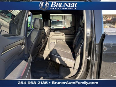 2023 GMC Sierra 1500 4WD Crew Cab Short Box AT4X