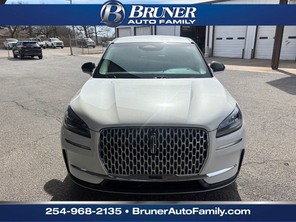 2023 Lincoln Corsair Standard