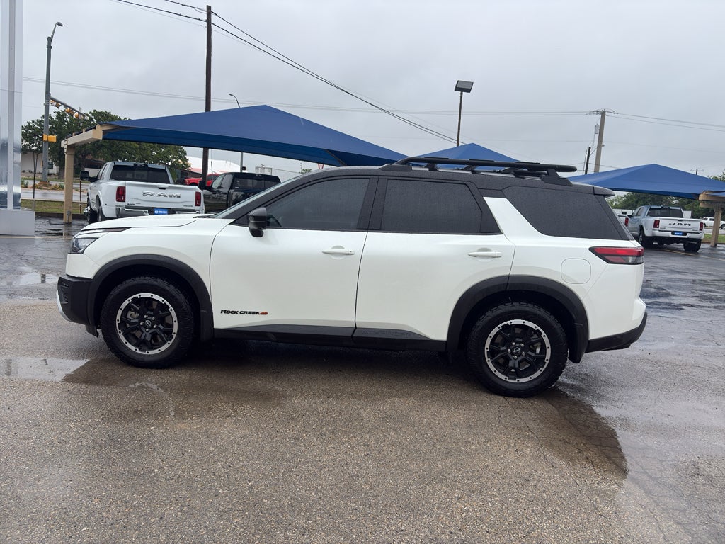 2024 Nissan Pathfinder Rock Creek 4WD