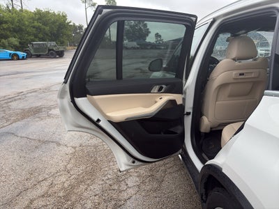 2022 BMW X5 PHEV xDrive45e