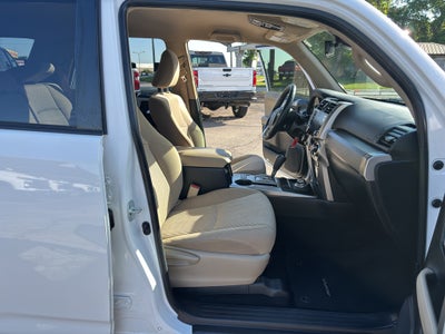 2020 Toyota 4Runner SR5