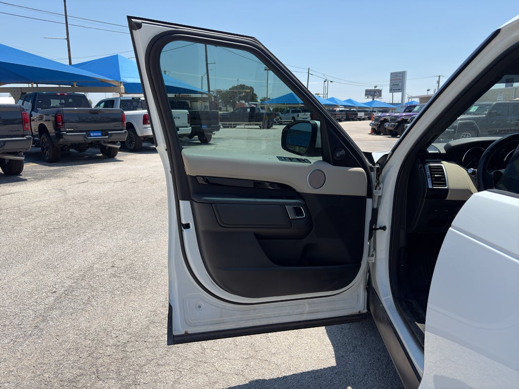2020 Land Rover Discovery SE