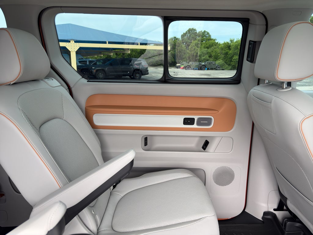 2025 Volkswagen ID.Buzz Pro S Plus