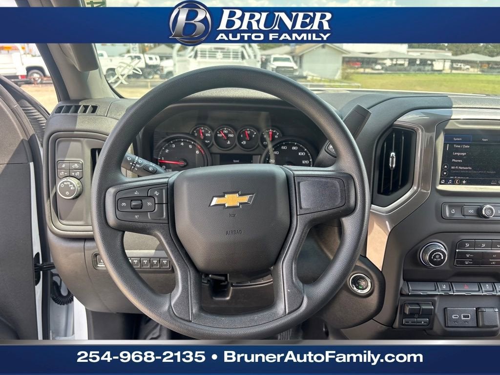 2025 Chevrolet Silverado 3500 HD Chassis Cab Work Truck