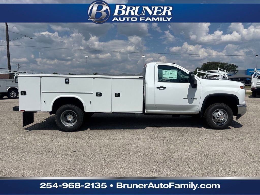 2025 Chevrolet Silverado 3500 HD Chassis Cab Work Truck