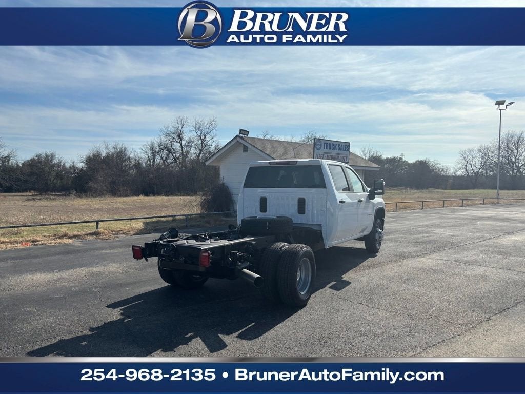 2025 Chevrolet Silverado 3500 HD Chassis Cab Work Truck
