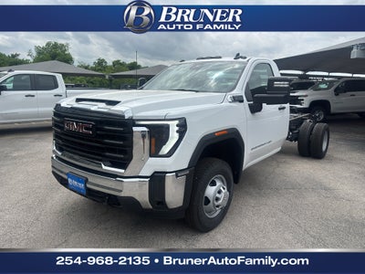 2026 GMC Sierra 3500 HD Chassis Cab Pro