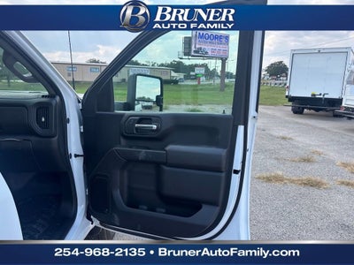 2025 GMC Sierra 3500 HD Chassis Cab Pro