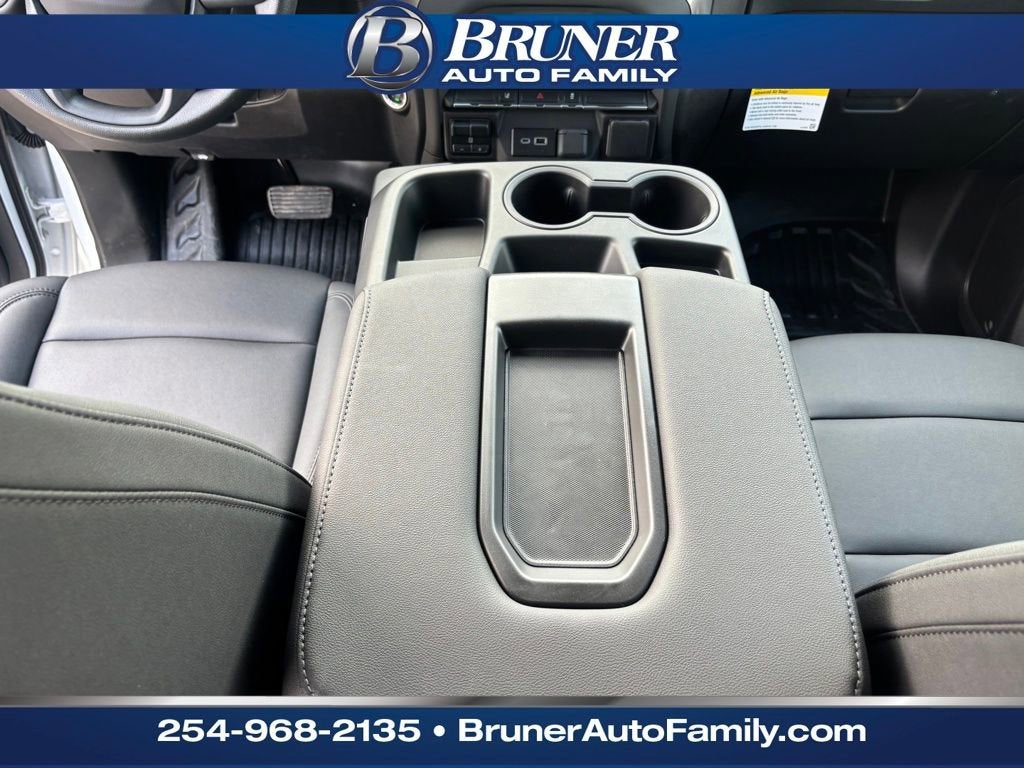 2025 GMC Sierra 3500 HD Chassis Cab Pro