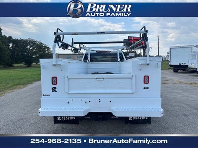 2025 GMC Sierra 3500 HD Chassis Cab Pro