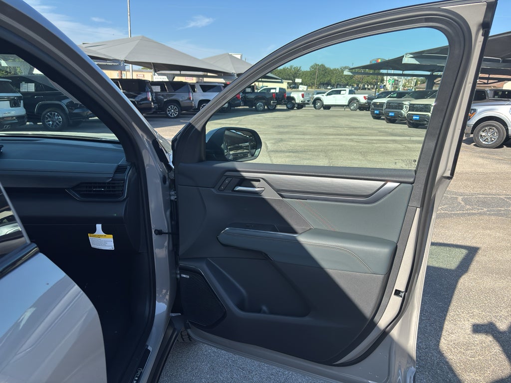 2027 GMC Acadia AT4