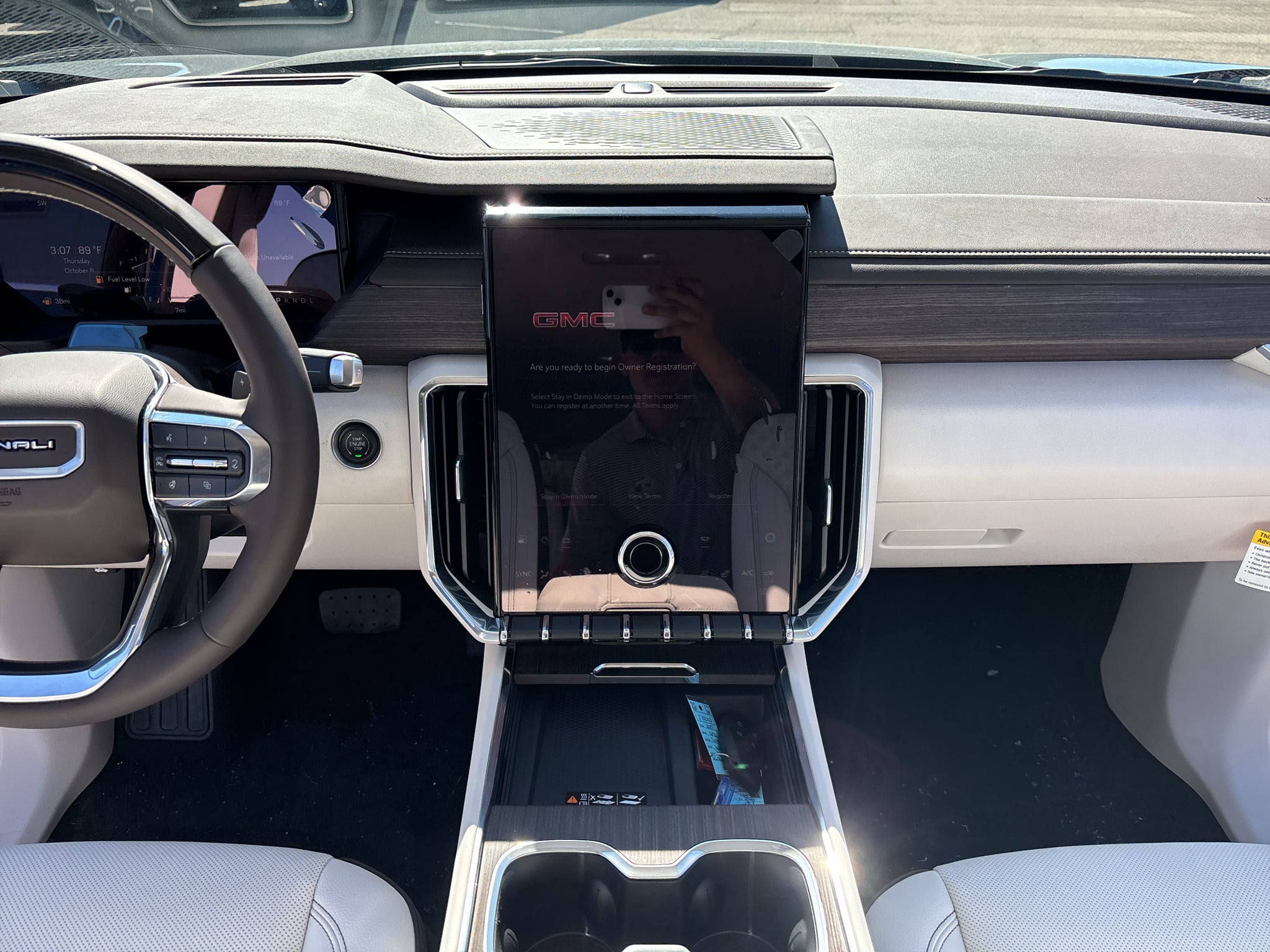 2027 GMC Acadia Denali