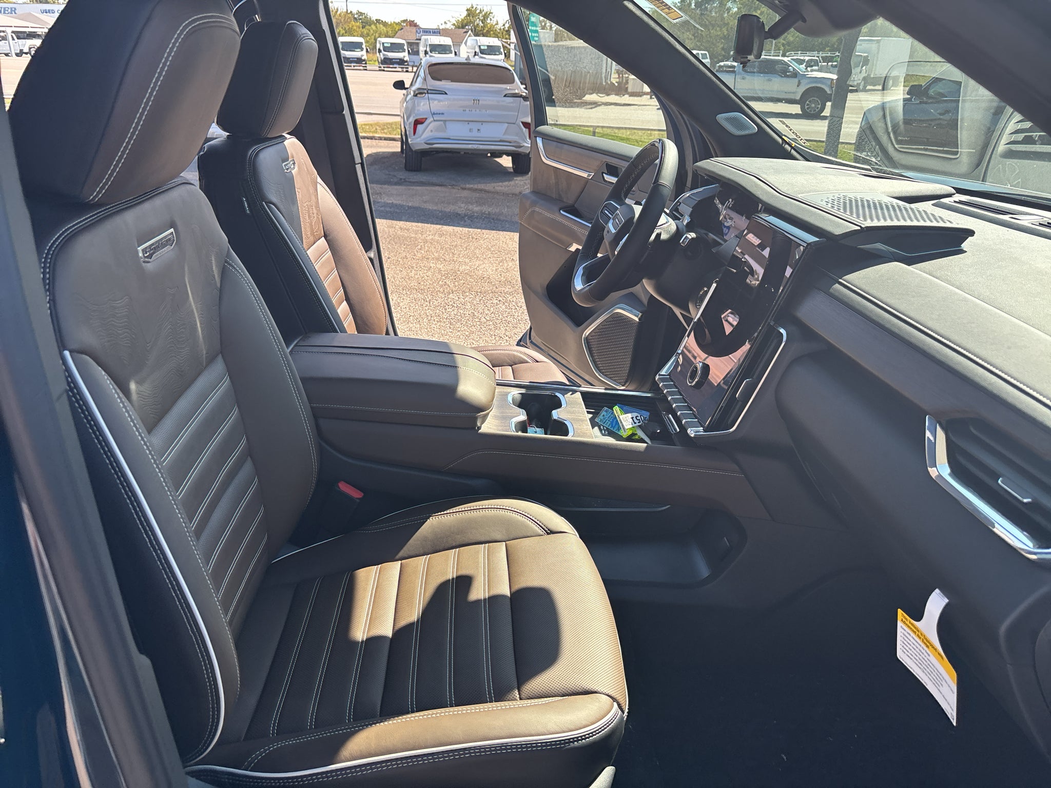 2027 GMC Acadia Denali Ultimate