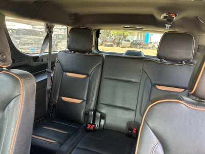 2024 GMC Yukon XL AT4