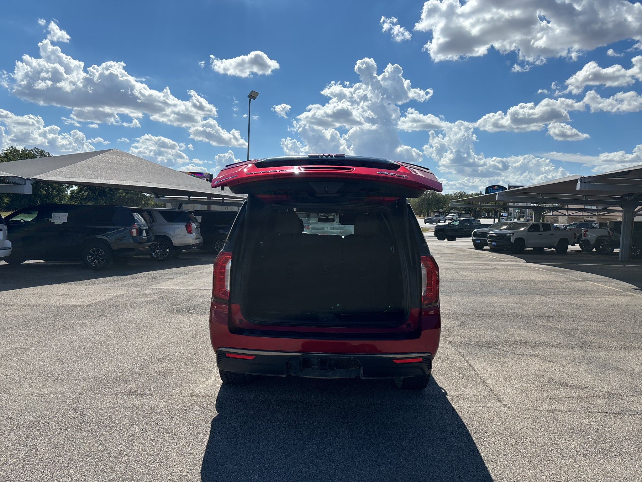 2024 GMC Yukon XL AT4