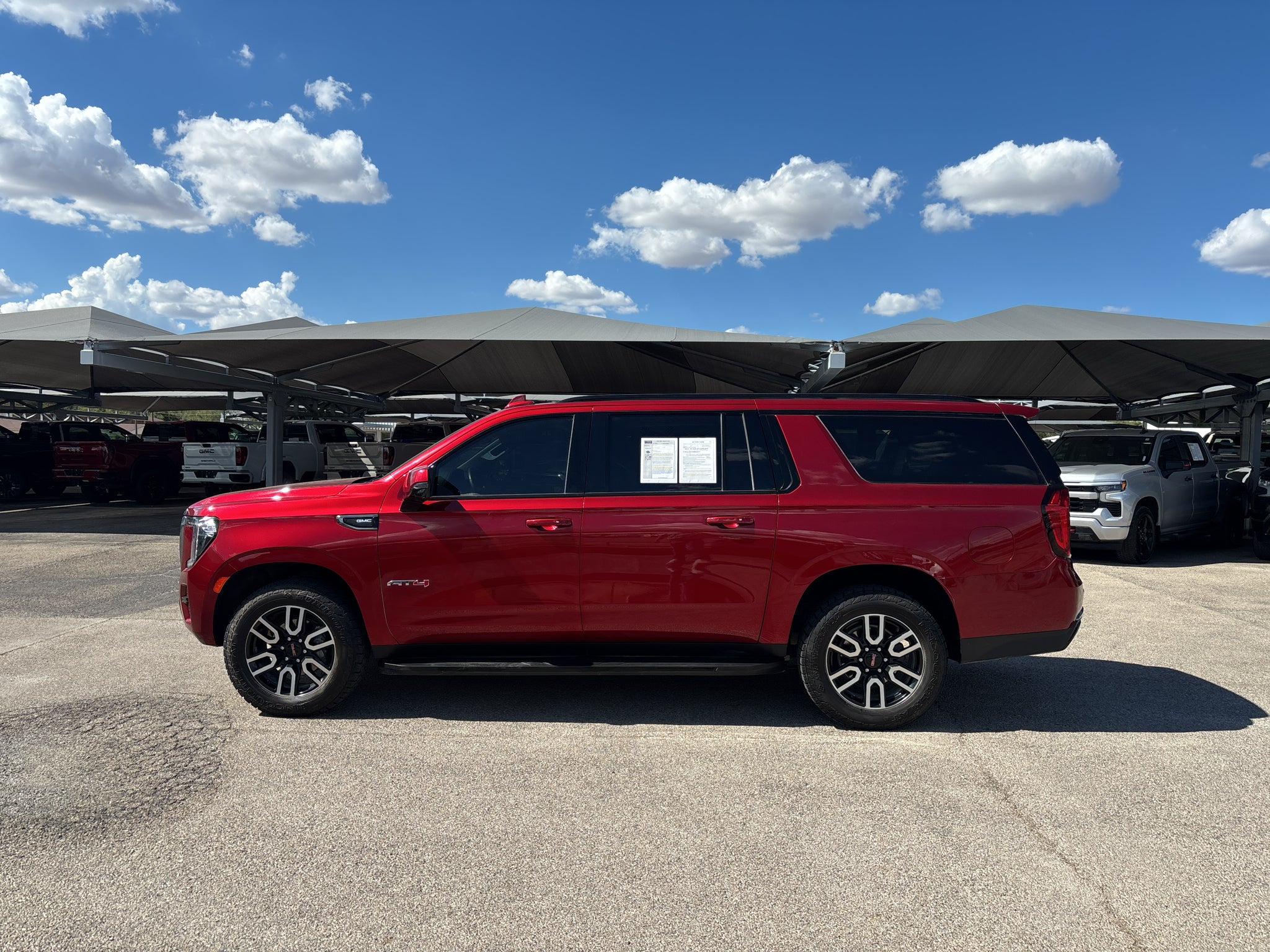 2024 GMC Yukon XL AT4