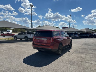 2024 GMC Yukon XL AT4