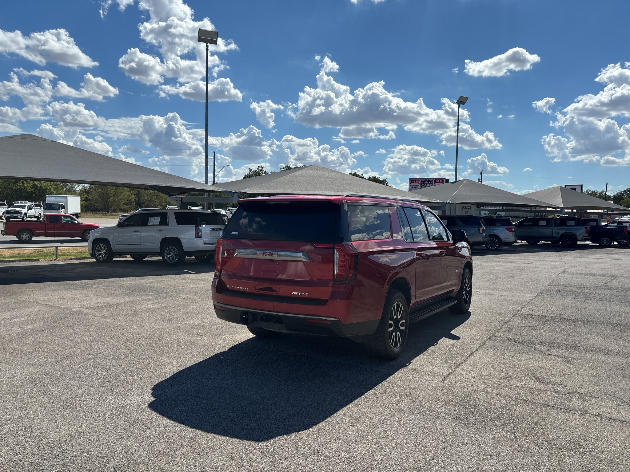 2024 GMC Yukon XL AT4