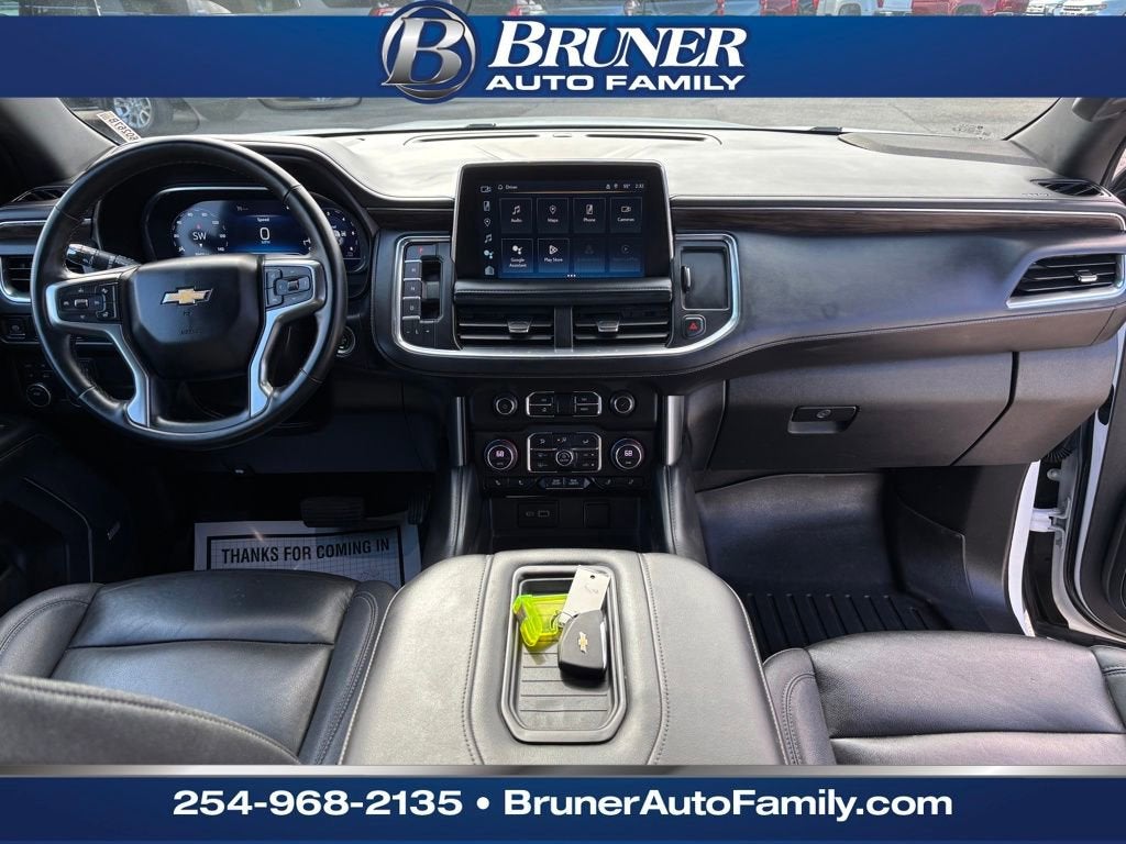 2023 Chevrolet Suburban LT